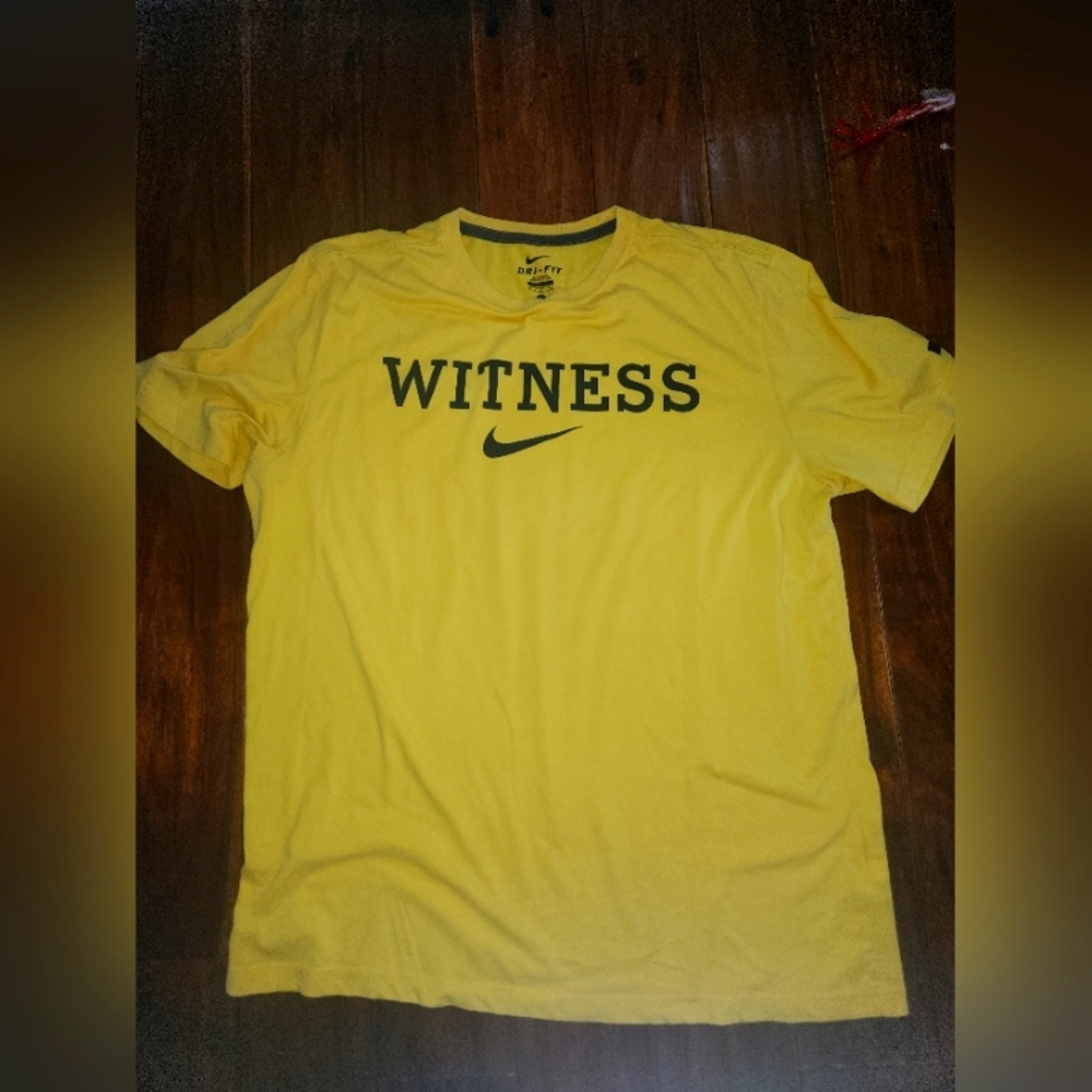 Nike Dri Fit Lebron James Witness X-Large Short Sleeve Neon Yelllow T-Shirt EUC
